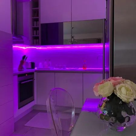 Sweet Apartment *